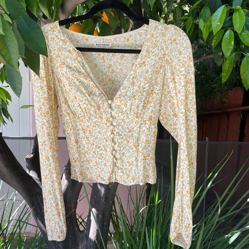 Reformation Cream Fitted Long Sleeve Blouse